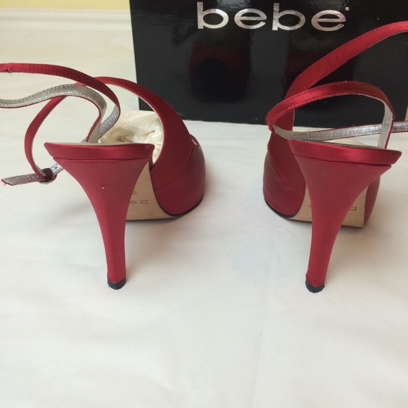 Red peep toe heels - Picture 8 of 12
